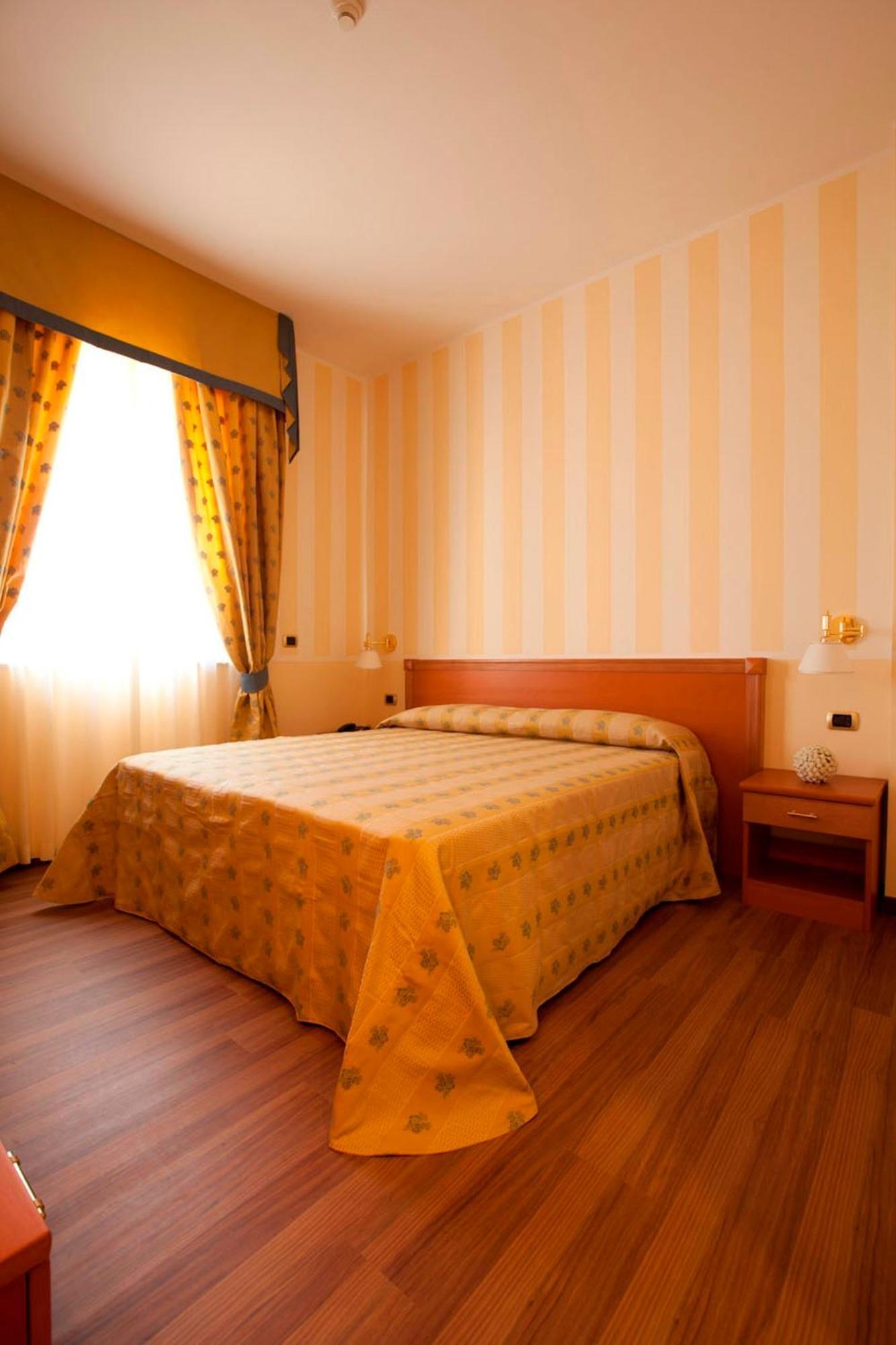 Park Hotel Elizabeth Mariotto Luaran gambar
